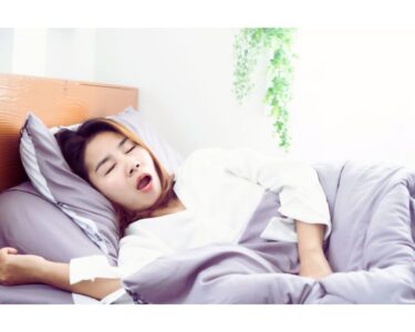 女性のいびき：原因から対処法まで内科医が詳しく解説のアイキャッチ画像