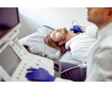 【循環器専門医が解説】頸動脈エコー検査とは?動脈硬化の早期発見で脳梗塞を予防のアイキャッチ画像